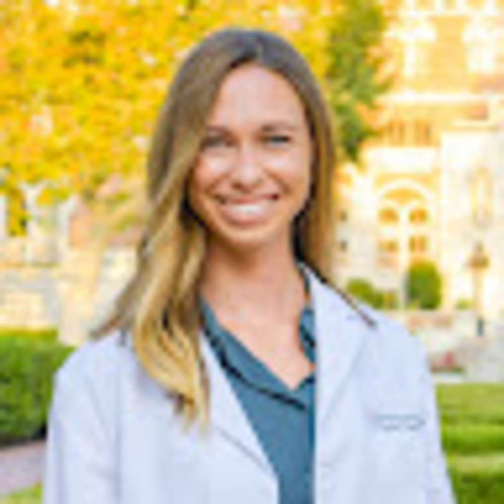Meet your Posher, Courtney